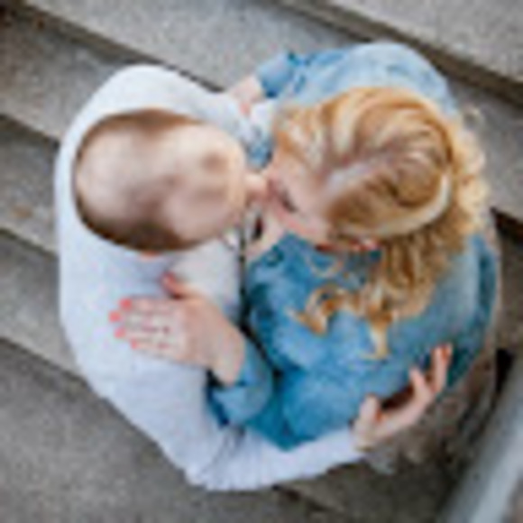 Meet your Posher, Holly - Picture 1 of 1